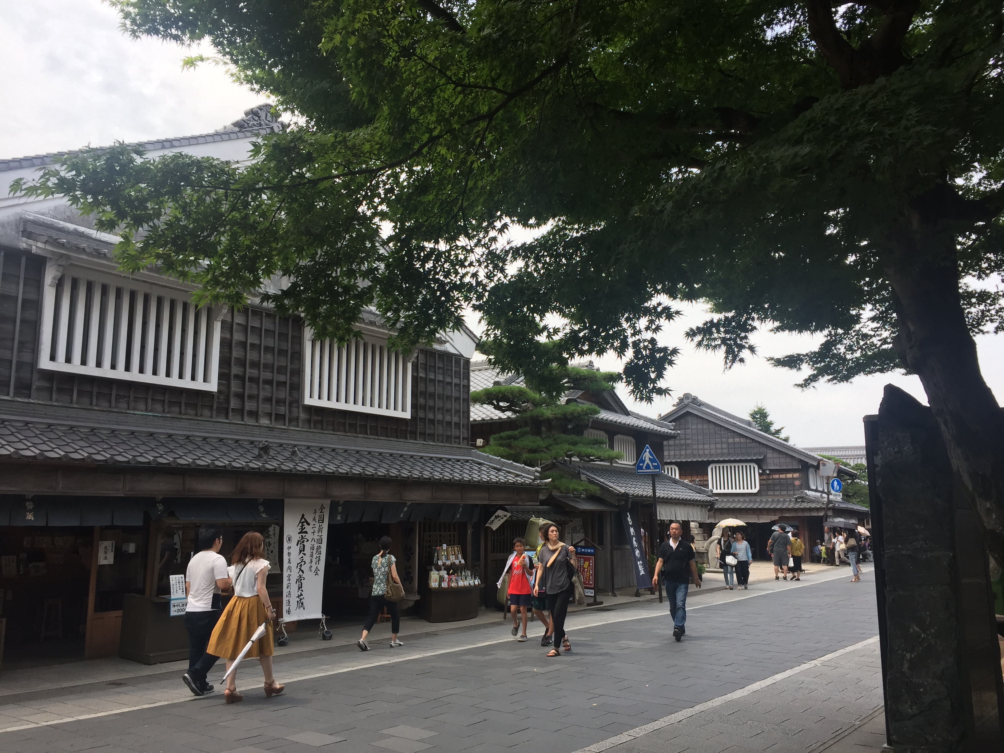 明日は二見大祭しめなわ曳